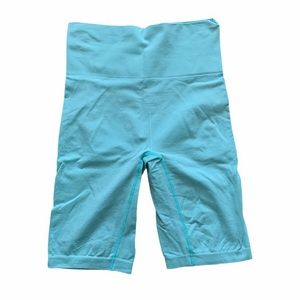 Athletic Workout Mid-Thigh Compression Shorts